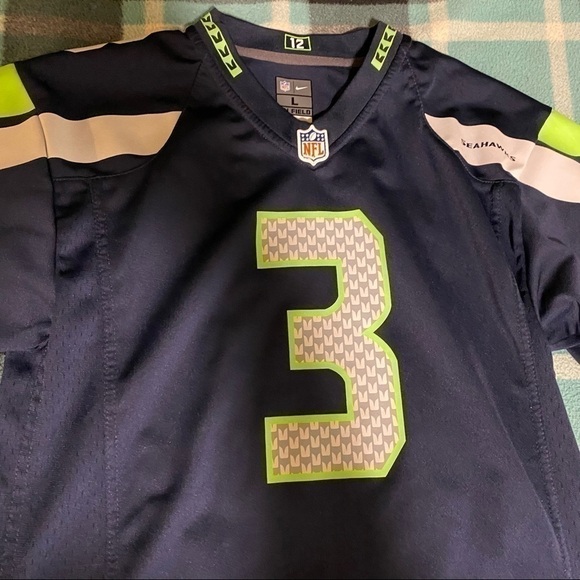 Russell Wilson Youth Nike Jersey - Picture 2 of 9